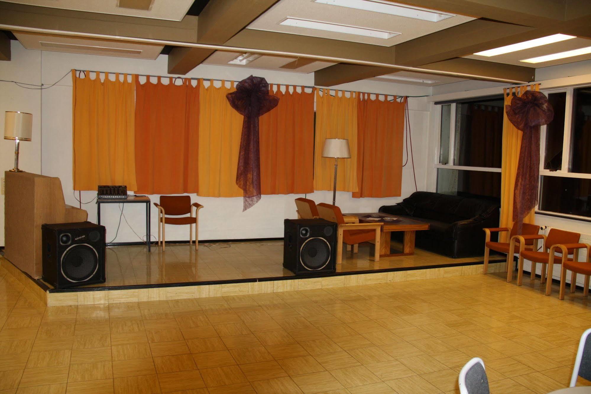Reykjanes Hostel Ngoại thất bức ảnh